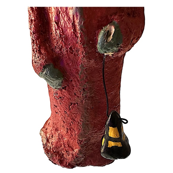 Vintage Hand Crafted Resin Santa Figurine 6.5” Rustic Primitive Christmas - Picture 5 of 6